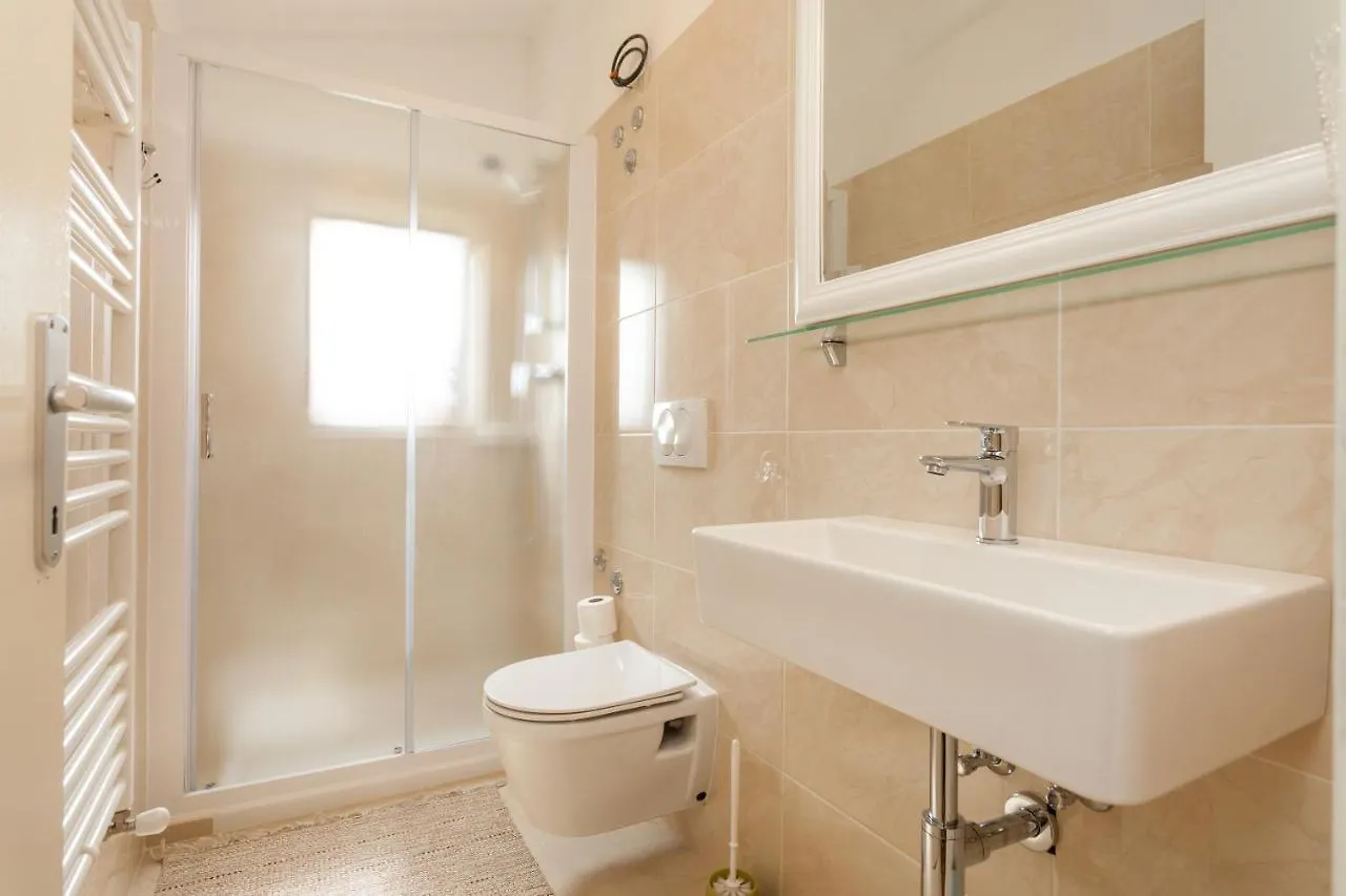 Aneli Rooms & Apartament Rovinj 0*,  Croatia